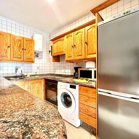 Апартаменты Modern 1b Apt 200 From Beach Ac Эль-Медано