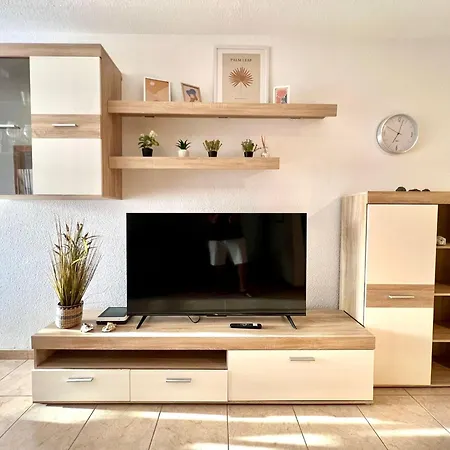 Modern 1b Apt 200 From Beach Ac 公寓