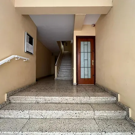Апартаменты Modern 1b Apt 200 From Beach Ac *