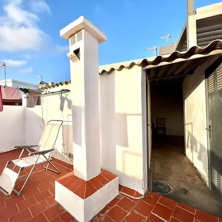Modern 1b Apt 200 From Beach Ac